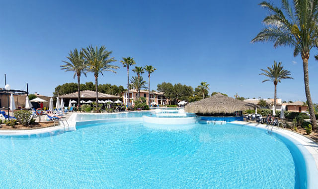 Top 10 swim up hotel bars around the world Blau pool